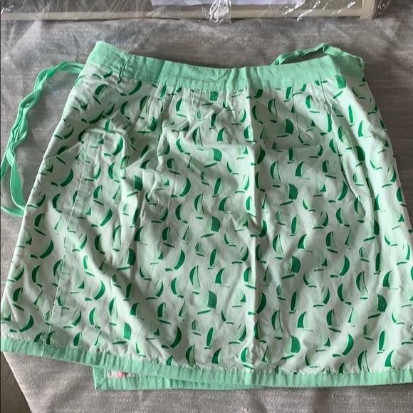 Vineyard Vines WrapAround - Picture 2 of 6